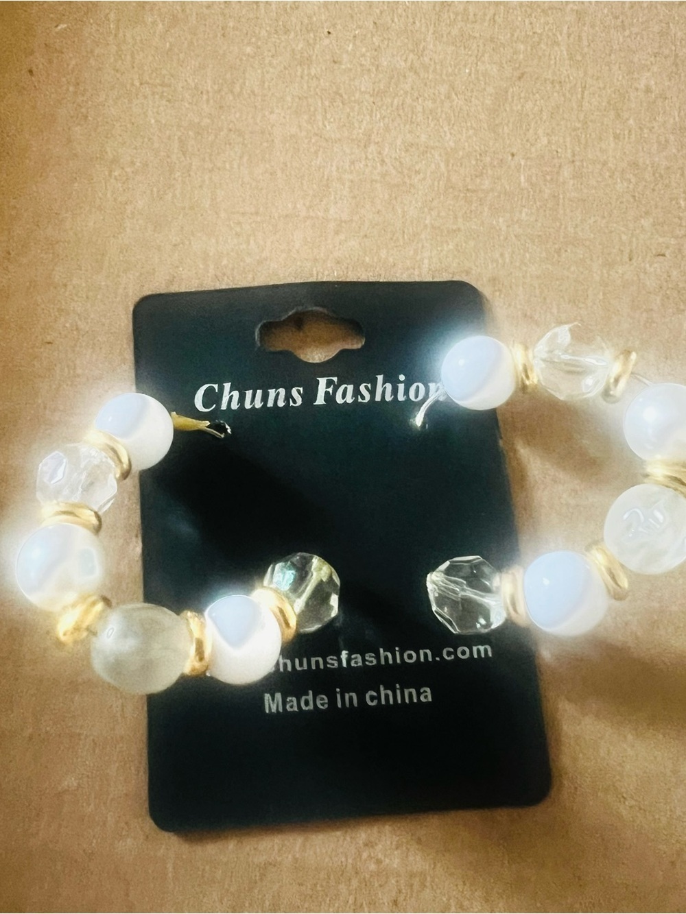 10-Pair Mixed Fashion Earrings Lot – Hoop, Stud, Dangle & Beaded Styles - Picture 8 of 11